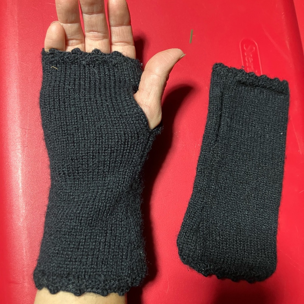 Wrist warmers BRAND NEW